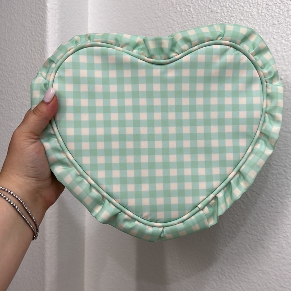 NEW Stoney Clover Green Gingham Heart Pouch with Heart Patches - Picture 3 of 7